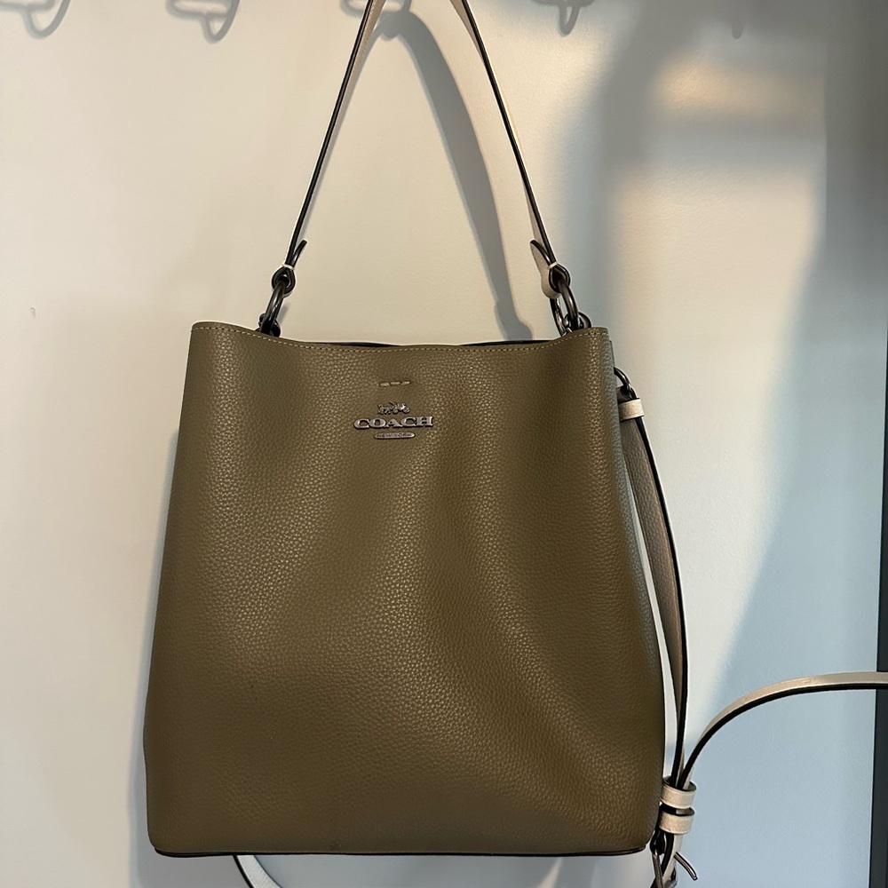 Coach Olive Green Leather Shoulder Bag